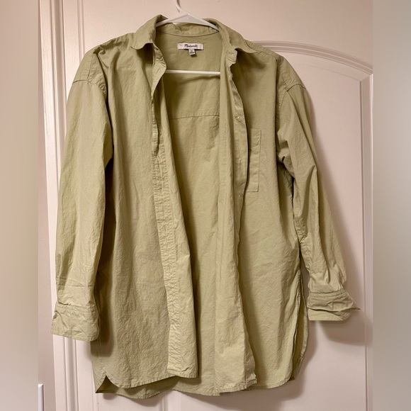 Madewell Tops - Madewell oversized buttondown, size XS, sage green